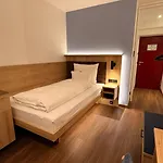Antares Hotell München